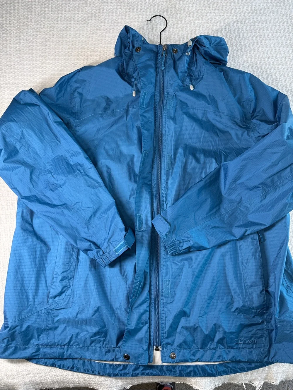 L.L. Bean blue rain coat jacket with hood size 2X
